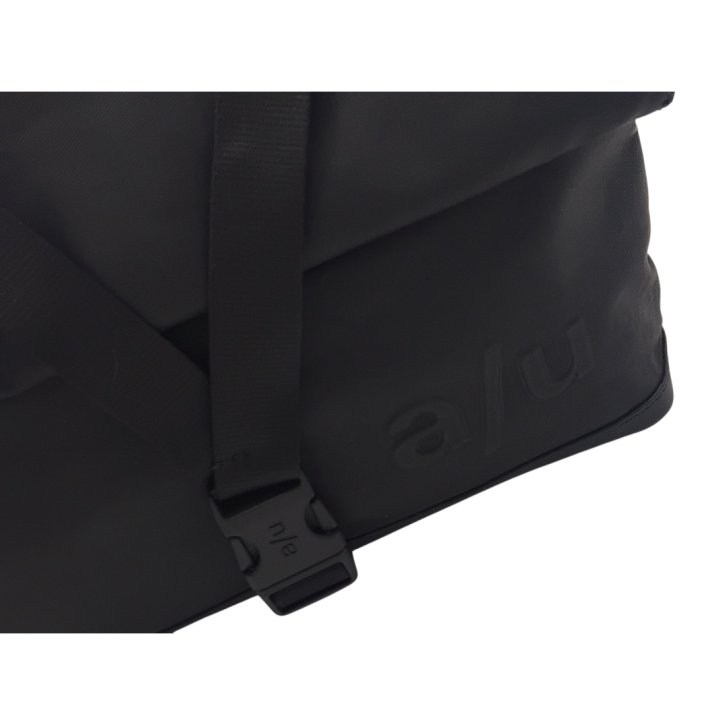 Aunts & Uncles YAO Umhängetasche black